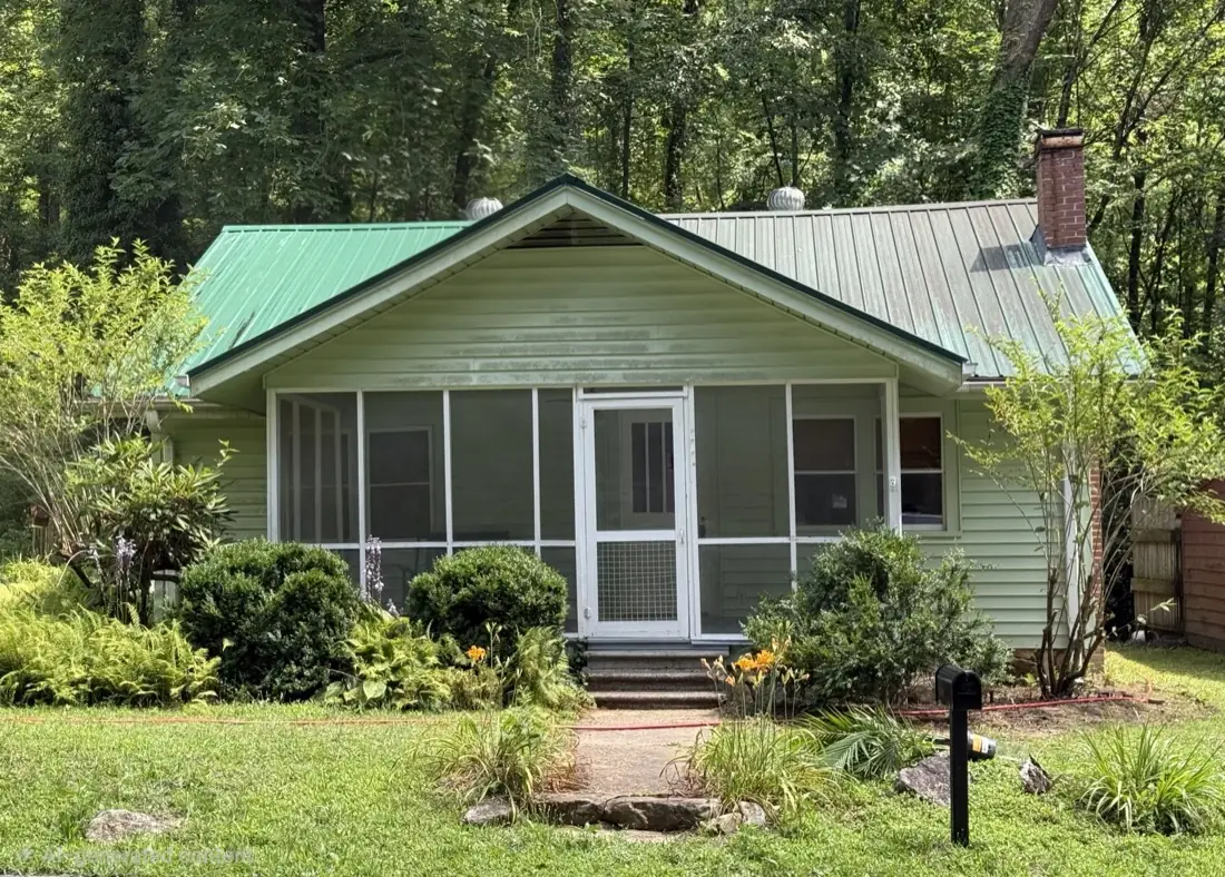 Roof Cleaning by Darby's Exterior Cleaning